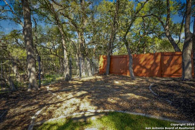 Image 33 of 36 For 2119 Mountain Mist