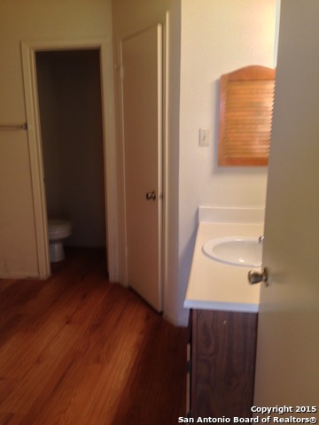 Image 5 of 7 For 14513 Woods Hole Dr