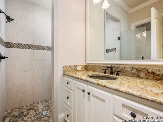 Image 49 of 80 For 211 Wellesley Landing