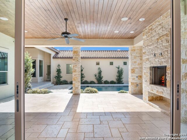 Image 53 of 80 For 211 Wellesley Landing