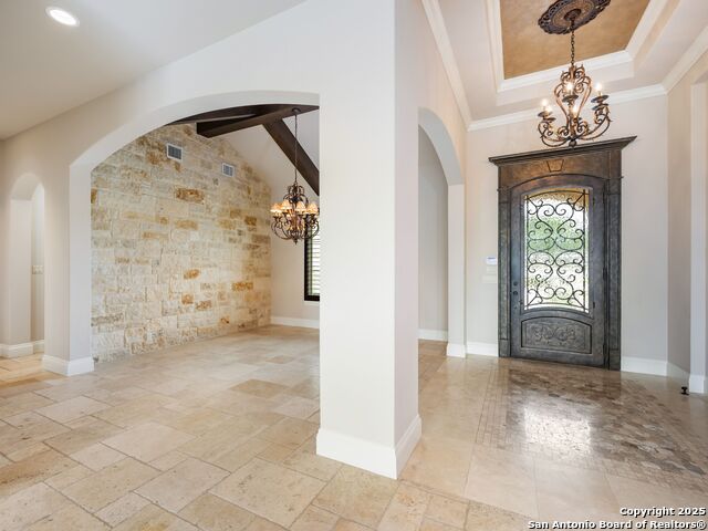 Image 6 of 80 For 211 Wellesley Landing