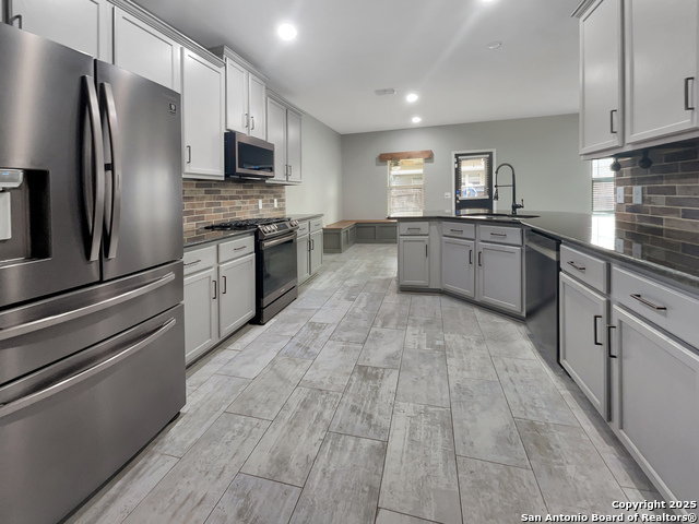 Image 2 of 18 For 3513 Nuhn Way