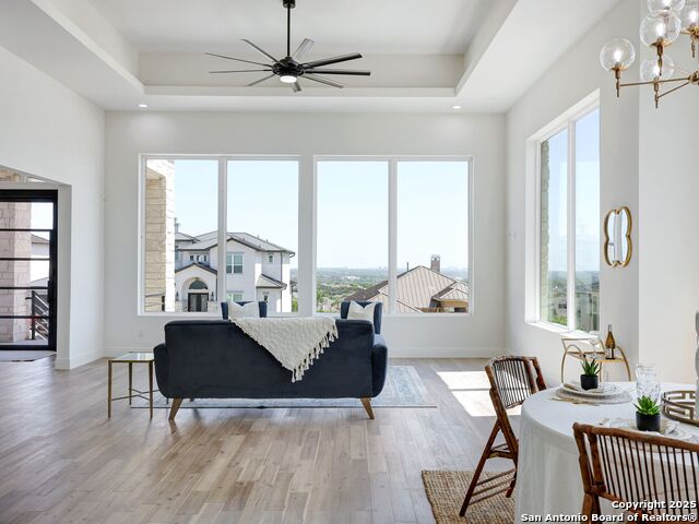 Image 27 of 61 For 8214 Sierra Hermosa