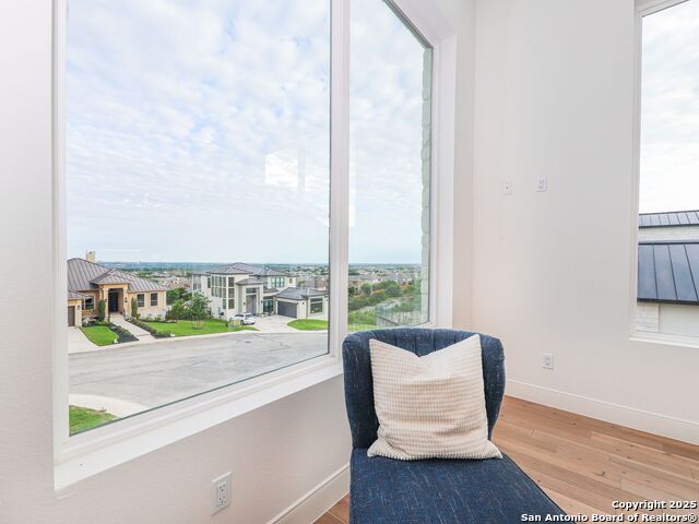 Image 29 of 61 For 8214 Sierra Hermosa