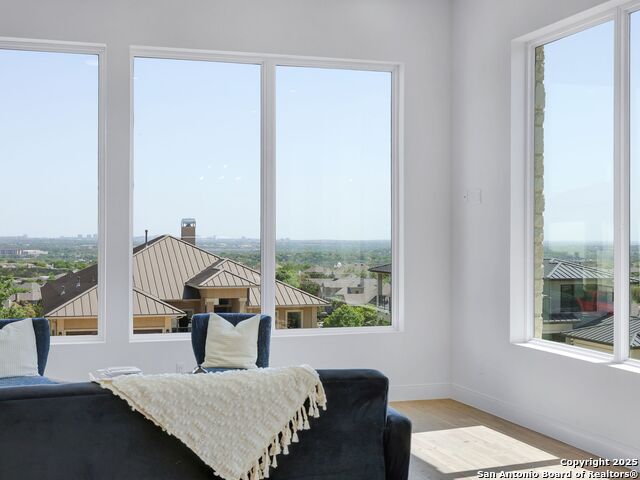 Image 30 of 61 For 8214 Sierra Hermosa