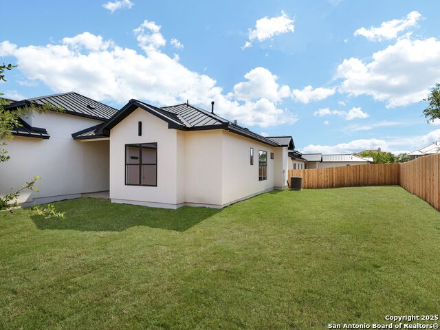 Image 51 of 61 For 8214 Sierra Hermosa