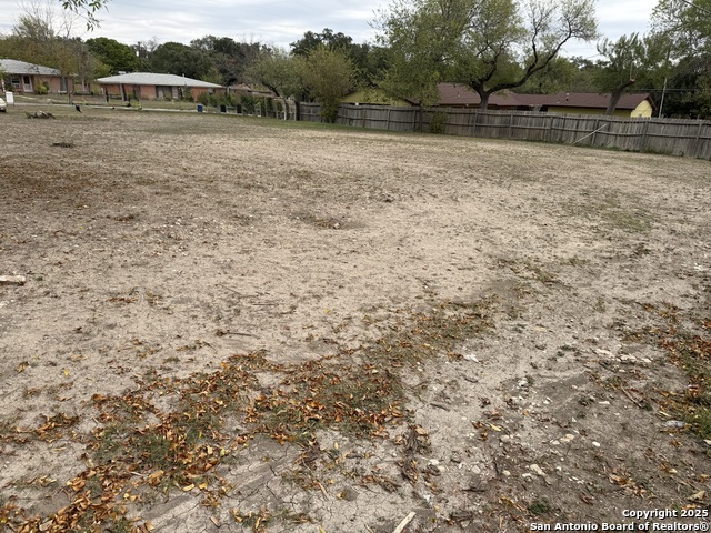 Image 2 of 6 For 210 Sunnyland