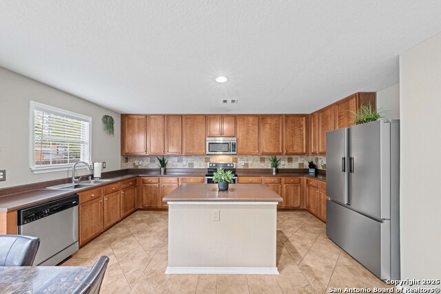 Image 14 of 37 For 12903 Thomas Sumter