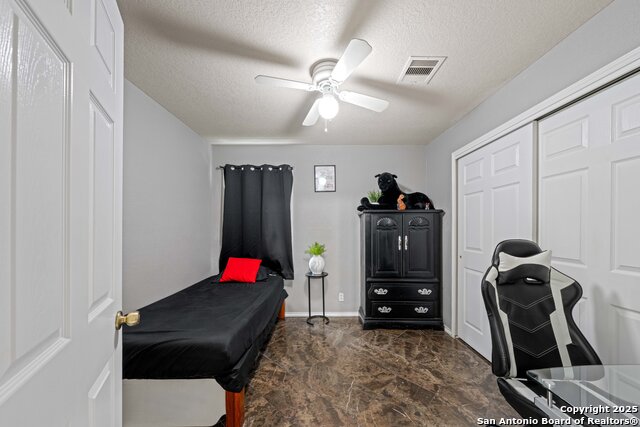 Image 18 of 37 For 12903 Thomas Sumter