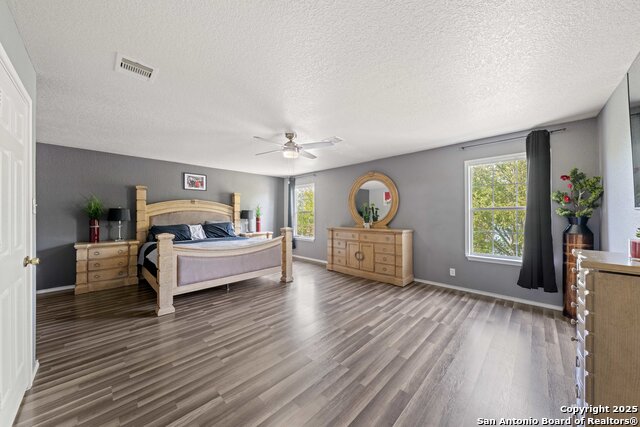 Image 24 of 37 For 12903 Thomas Sumter