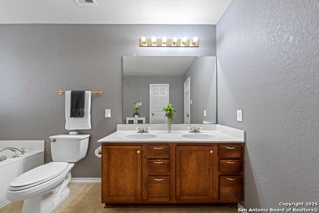 Image 27 of 37 For 12903 Thomas Sumter