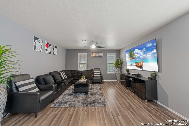 Image 31 of 37 For 12903 Thomas Sumter