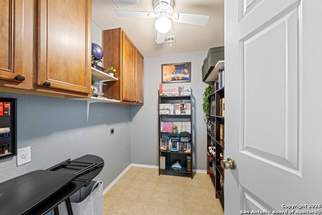 Image 34 of 37 For 12903 Thomas Sumter