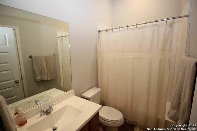 Listing photo id 17 for 12228 Buckaroo Ranch