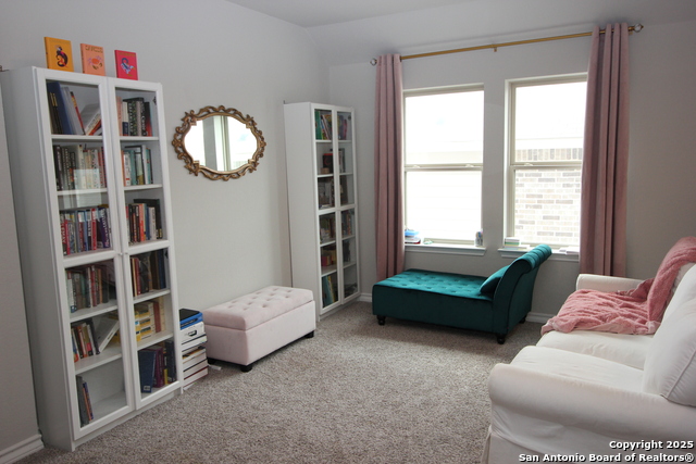 Listing photo id 29 for 12228 Buckaroo Ranch