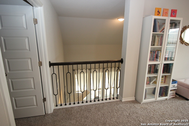 Listing photo id 31 for 12228 Buckaroo Ranch