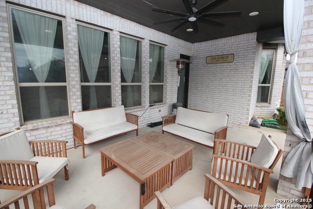 Listing photo id 40 for 12228 Buckaroo Ranch