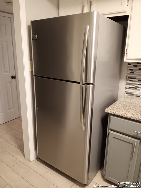 Image 12 of 30 For 8408 Echo Creek