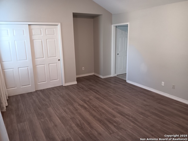 Image 23 of 30 For 8408 Echo Creek