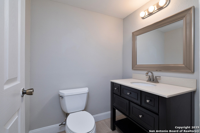 Image 7 of 30 For 8408 Echo Creek