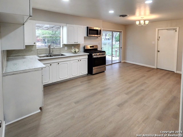 Image 10 of 30 For 4906 Bernadine