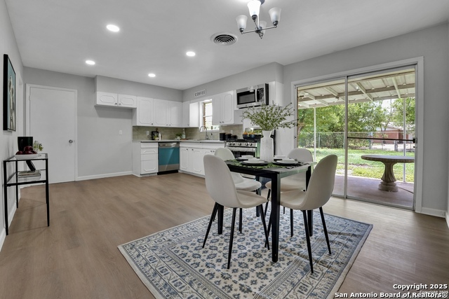 Image 6 of 30 For 4906 Bernadine