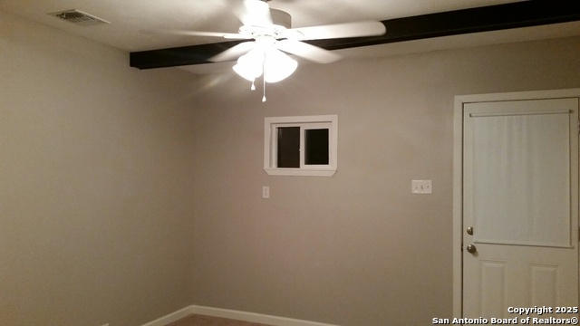 Image 21 of 43 For 410 S. Park Blvd.