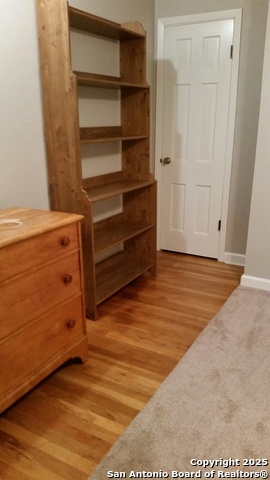 Image 22 of 43 For 410 S. Park Blvd.