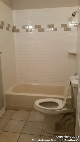 Image 29 of 43 For 410 S. Park Blvd.