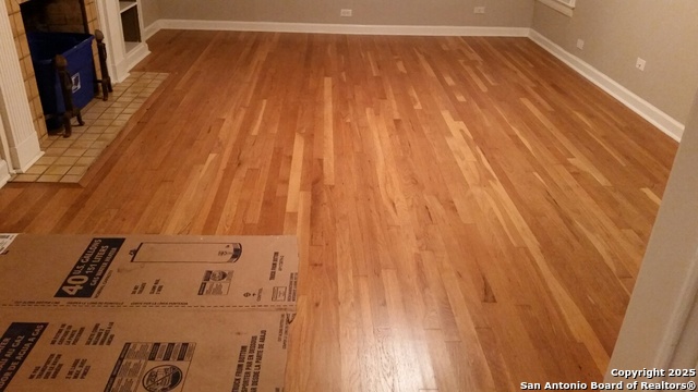 Image 36 of 43 For 410 S. Park Blvd.