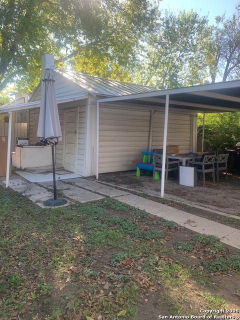 Image 42 of 43 For 410 S. Park Blvd.