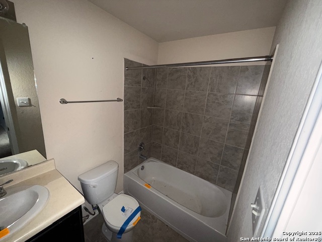 Image 19 of 26 For 15555 Night Heron