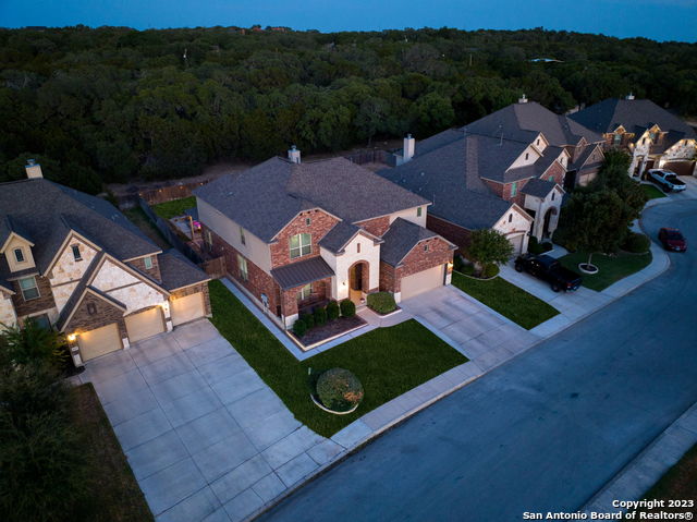 Image 2 of 59 For 8418 Mystic Chase