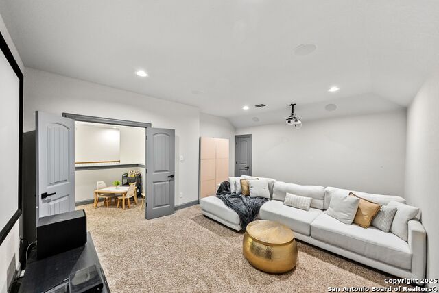 Image 42 of 59 For 8418 Mystic Chase