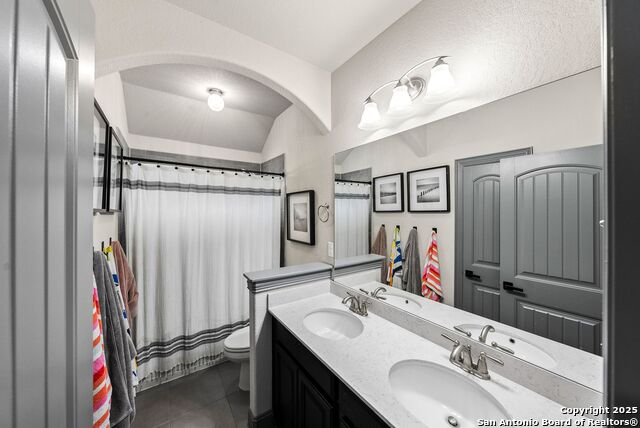 Image 50 of 59 For 8418 Mystic Chase