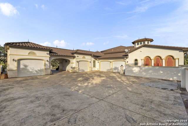 Image 76 of 101 For 1418 Greystone