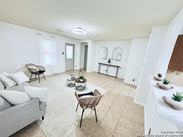 Image 11 of 43 For 11306 Camp Creek Trail