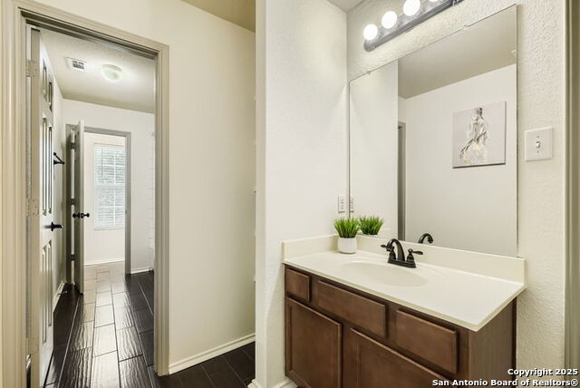 Image 20 of 43 For 11306 Camp Creek Trail