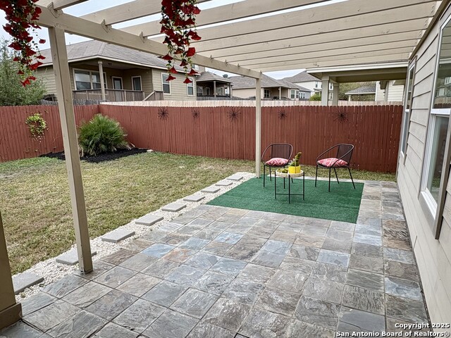 Image 32 of 43 For 11306 Camp Creek Trail