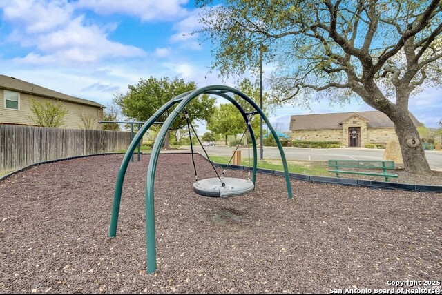 Image 39 of 43 For 11306 Camp Creek Trail