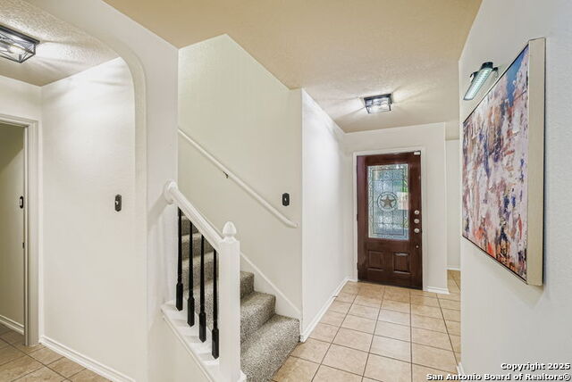 Image 6 of 43 For 11306 Camp Creek Trail