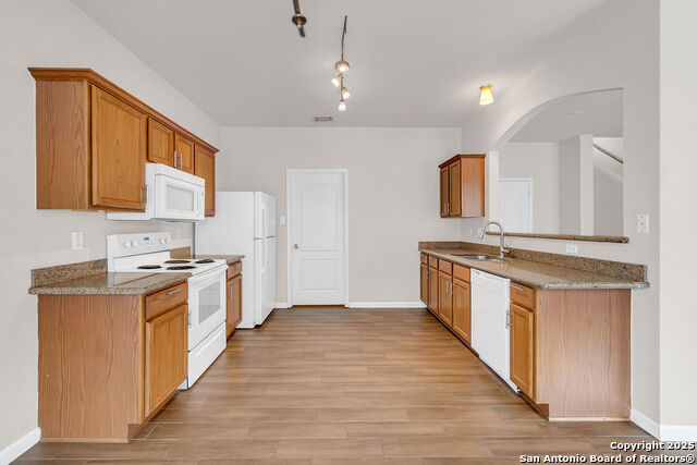 Image 2 of 12 For 791 Sycamore Moon