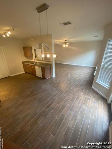 Image 8 of 12 For 791 Sycamore Moon