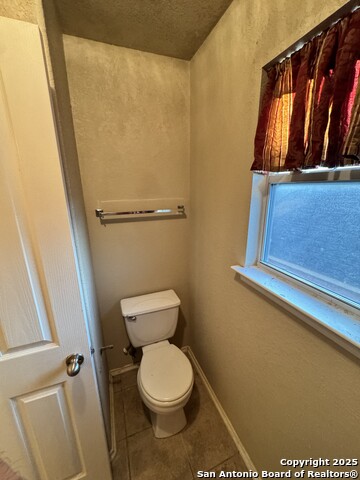 Image 9 of 29 For 6714 Harbor Flds