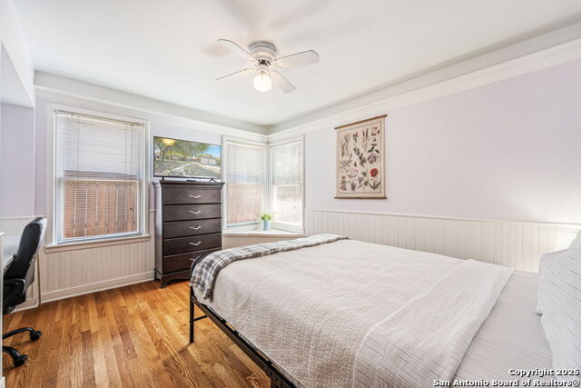 Image 19 of 31 For 122 Brees