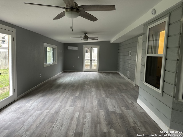 Image 16 of 25 For 13639 Oak