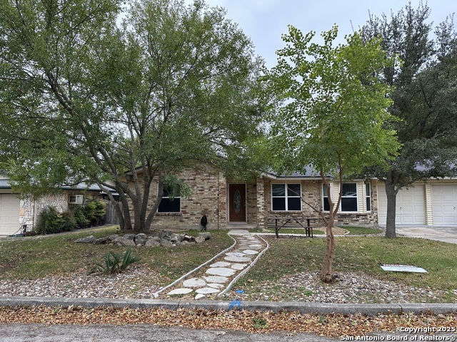 Image 2 of 25 For 13639 Oak