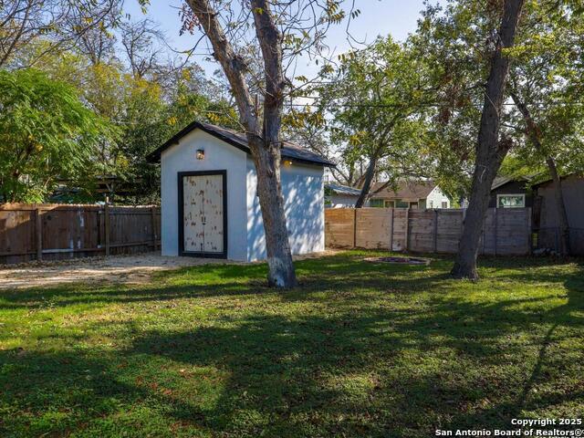 Image 13 of 17 For 426 Buckingham