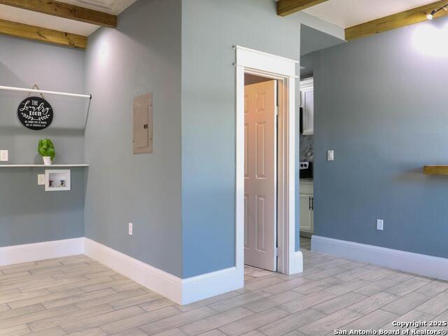 Image 4 of 17 For 426 Buckingham