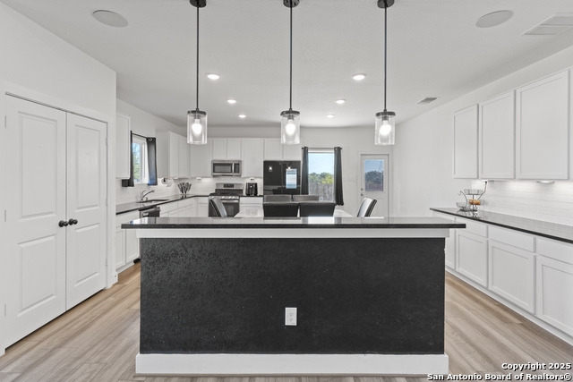 Image 20 of 34 For 8823 Catnip Pass